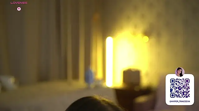 Mellow_pearl - rub my sensitive clitoris