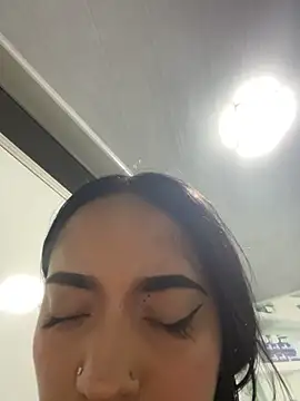 Valenttina_LS - Flash Tits