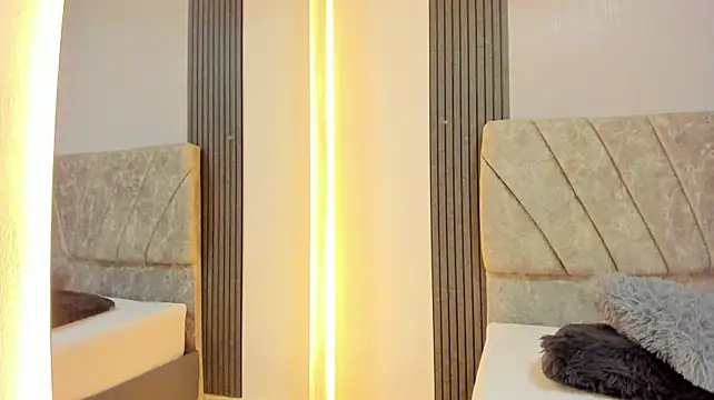 Alice____bennet - Get naked + creamy pussy