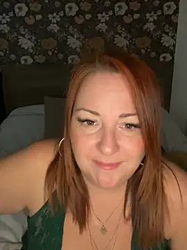 Leastar80 - Flash boobs