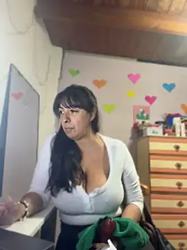 Sofyalone_ - Show tits+cream +titjob