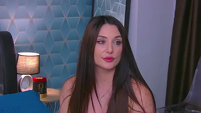 KassieWeins - tease my boobies
