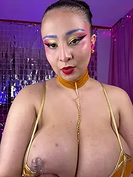 Andrea_Bloomix__ - Fuck my oiled tits with your hard cock