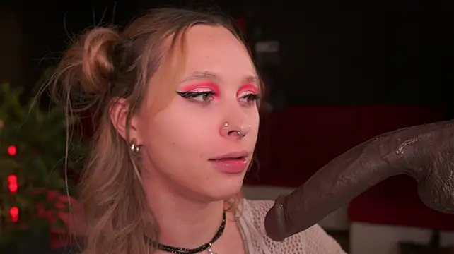 Karolineneuer_ - Super dirty show destroy my face