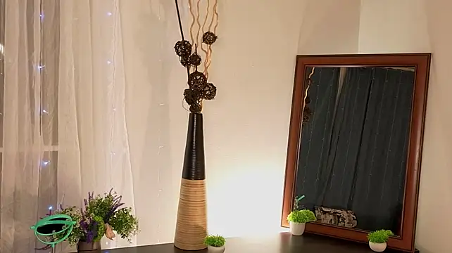 MaribelAntwi - Stunning doggy