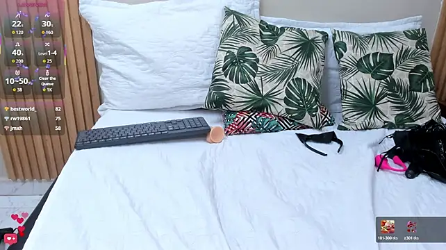 scarlett_lux_