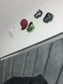 Alaia_princess - plug anal
