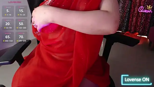Screen_Queen_xoxo - remove my bra