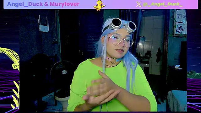 Angel_Duck - Vibrador exterm + dildo pequeno 2 min