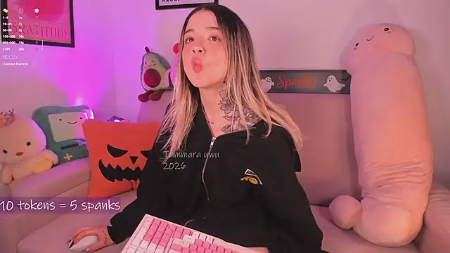 _Tammara_ - pussy/ass close up
