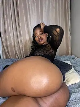 Cataleyasweetbooty - Missionary with big dildo