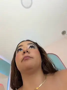 TiffanyHillss1 - Spread my hole! 😏✨