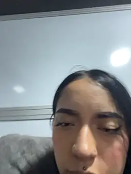 Valenttina_LS - Flash Tits