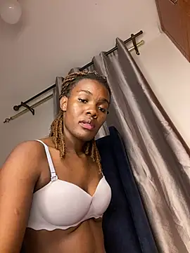 EbonySole1 - Naked cum show