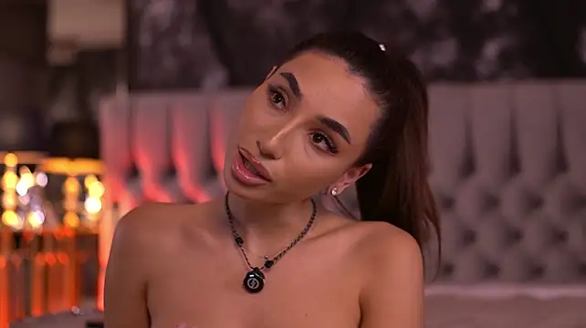GinaValentinna - fingers for wet pussy
