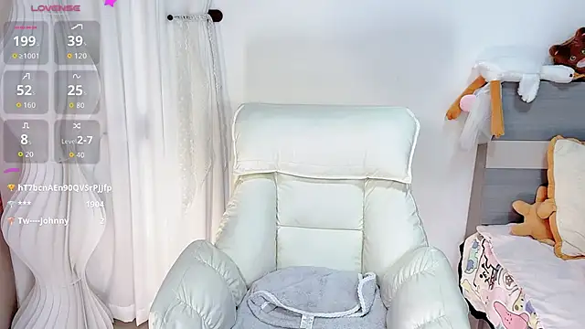 -Nini-- - 不聊天是开始搞暗恋那套吗？不理人是群发没选上我吗