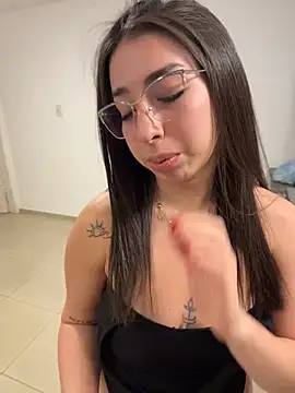 Lina_soler69 - FLASH PUSSY IN DOGGY/ 2VIDEOS WIN