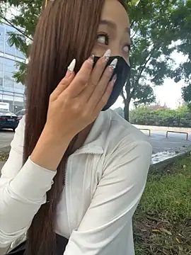 Saomm001 - 路过不白嫖，助力哚哚🐳