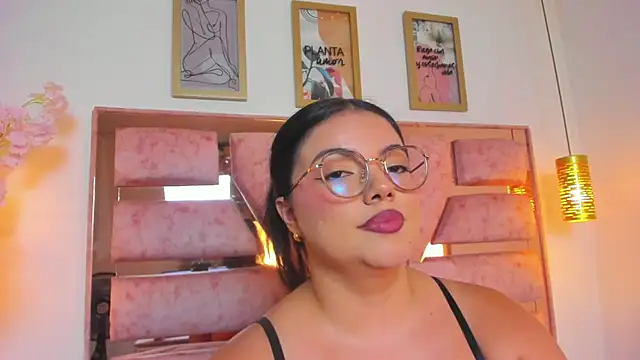 Ariadna_bianchi - Cream in my boobs