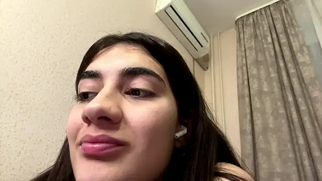 Ledi_Asthik - Show my sexy outfit