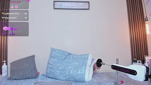 Mia_gold_ - Plug on hot ass 📍