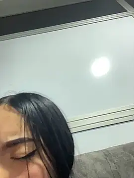 Valenttina_LS - Flash Tits