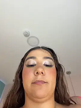 TiffanyHillss1 - Spread my hole! 😏✨