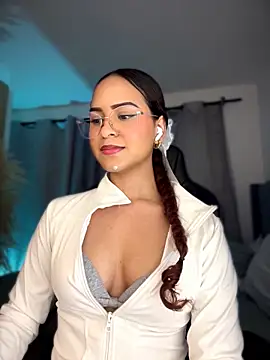 Gretta_kler1 - PUSSY FINGERIN CLOSE UP