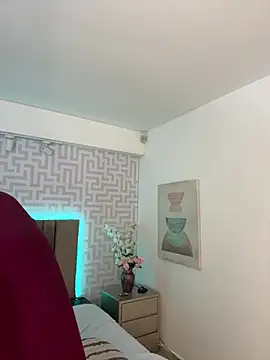 Naishaa_