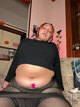 Zaiky_Noiry - Spank ass x10, show ass hole close up