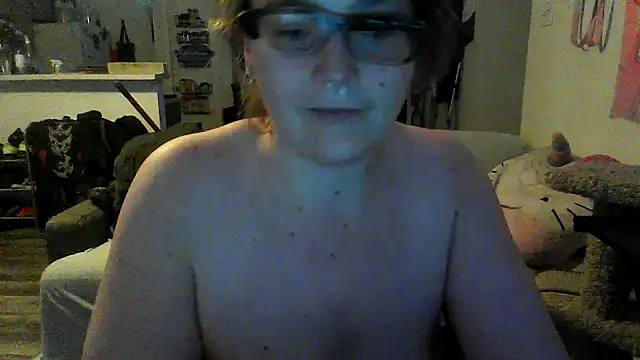 LaceySweets6 - vibrator play + fingering