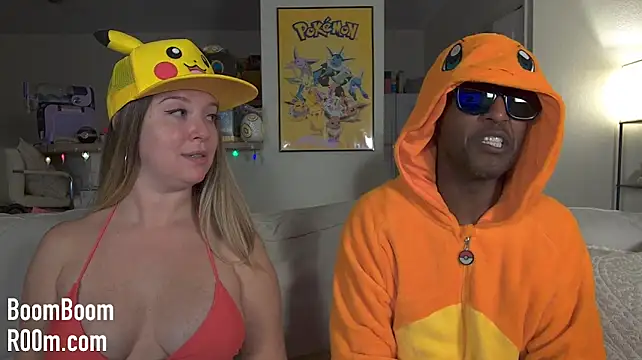 Boomboomr00m - Naked Lap Dances + Pole Show (3 Songs)