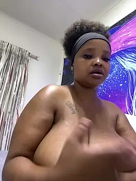 Pinkypie_Busty - Double penetration until Squirt !!!