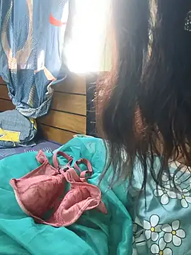 Miakhalifa24's Webcam Show