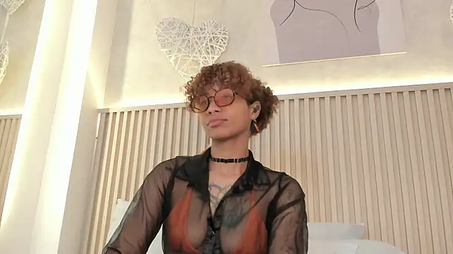 Daiana_curly - Welcome. Let's have fun!