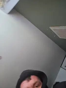 Thatscumbag - How much to fuck her?