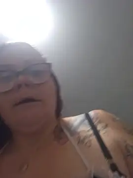 MissThroatGoat69 - Squirt Mommy 💦