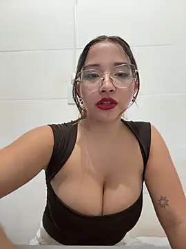 AliciaWhite_nt