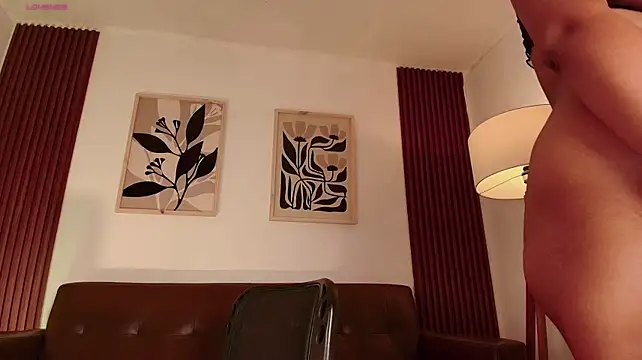 Hilaryebony_ - Put u cock in my hairy pussy I FUCKME