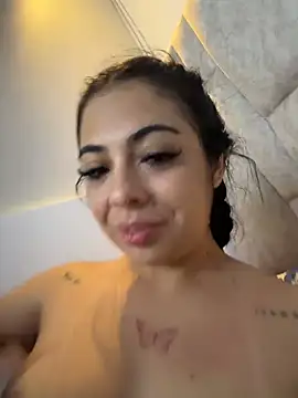 Xoxo_sol - milk in ass
