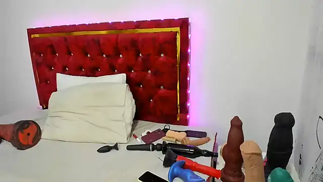 Charlloteevans_X - BBC ANAL