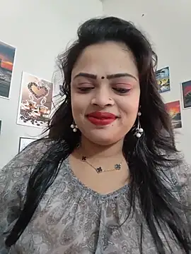 Pinky-2 - Oiling My Sexy Pussy Hole