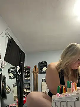 Sweetkacibaby - Last tipper gets my Snapchat!!!!