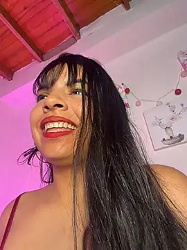 Arianna_Moore - Play with clit+ Fingers