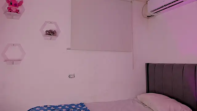 Meganrossee69