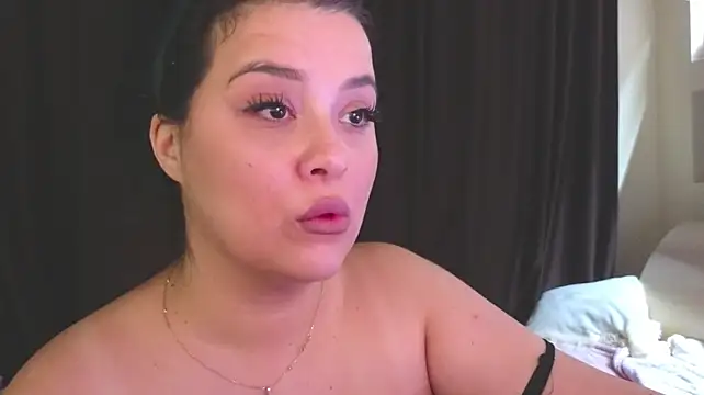 Malika_uAngel - BIG CAM SHOW squirt and anal