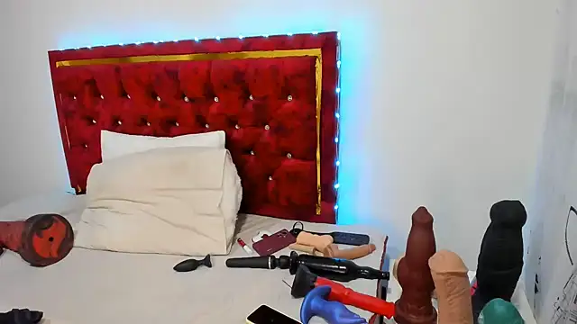 Charlloteevans_X - BBC ANAL