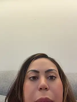 LariiHotWife - Ficar peladinha 🔥🔥