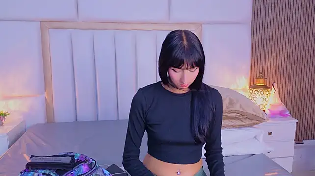 LaylaaDoll - Oil on tits