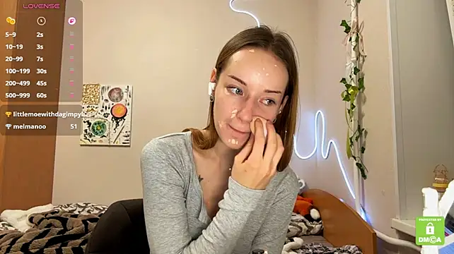 Saykilife - flash my cute nipples